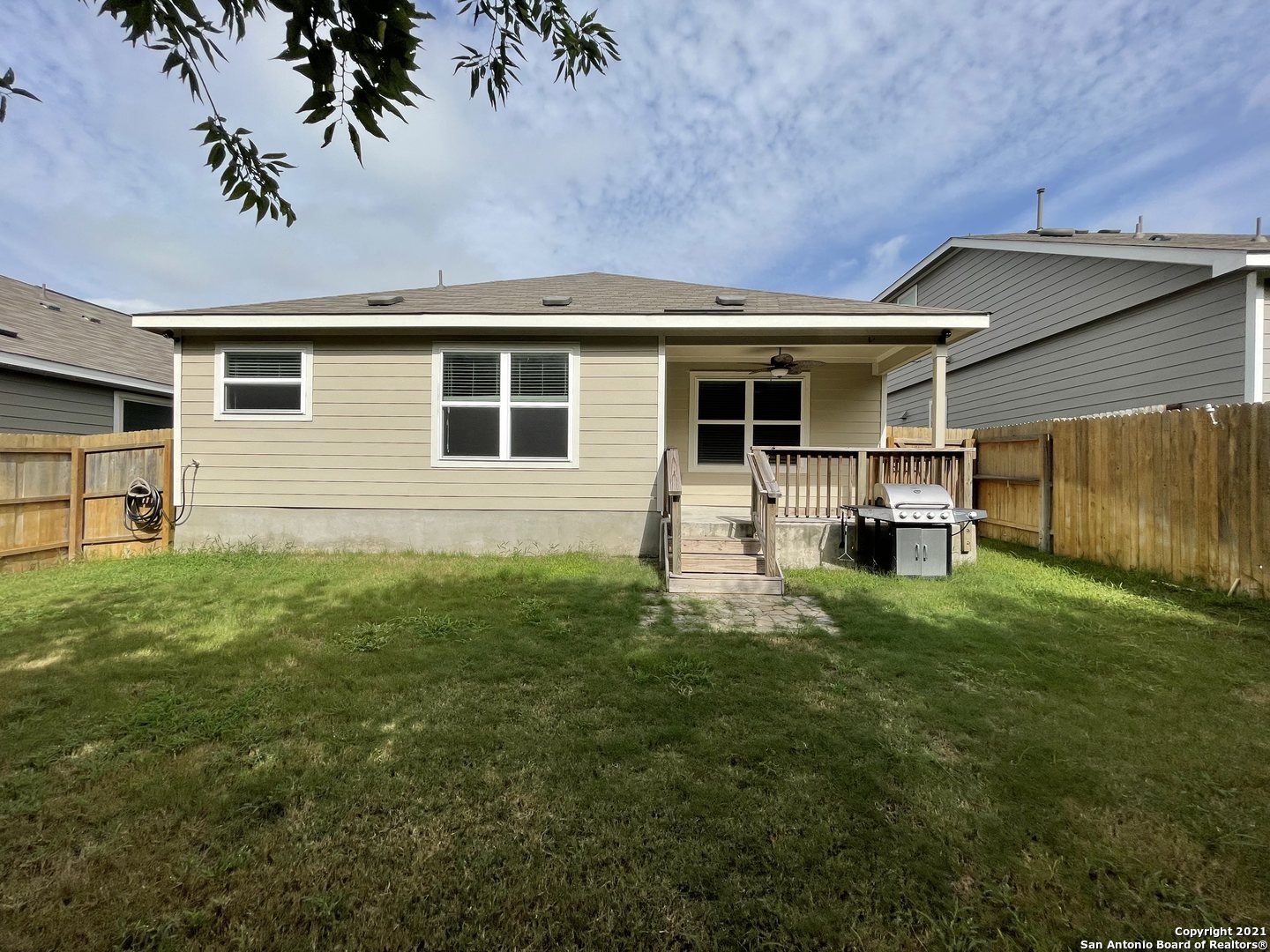 3918 Stanley Park Converse TX 78109