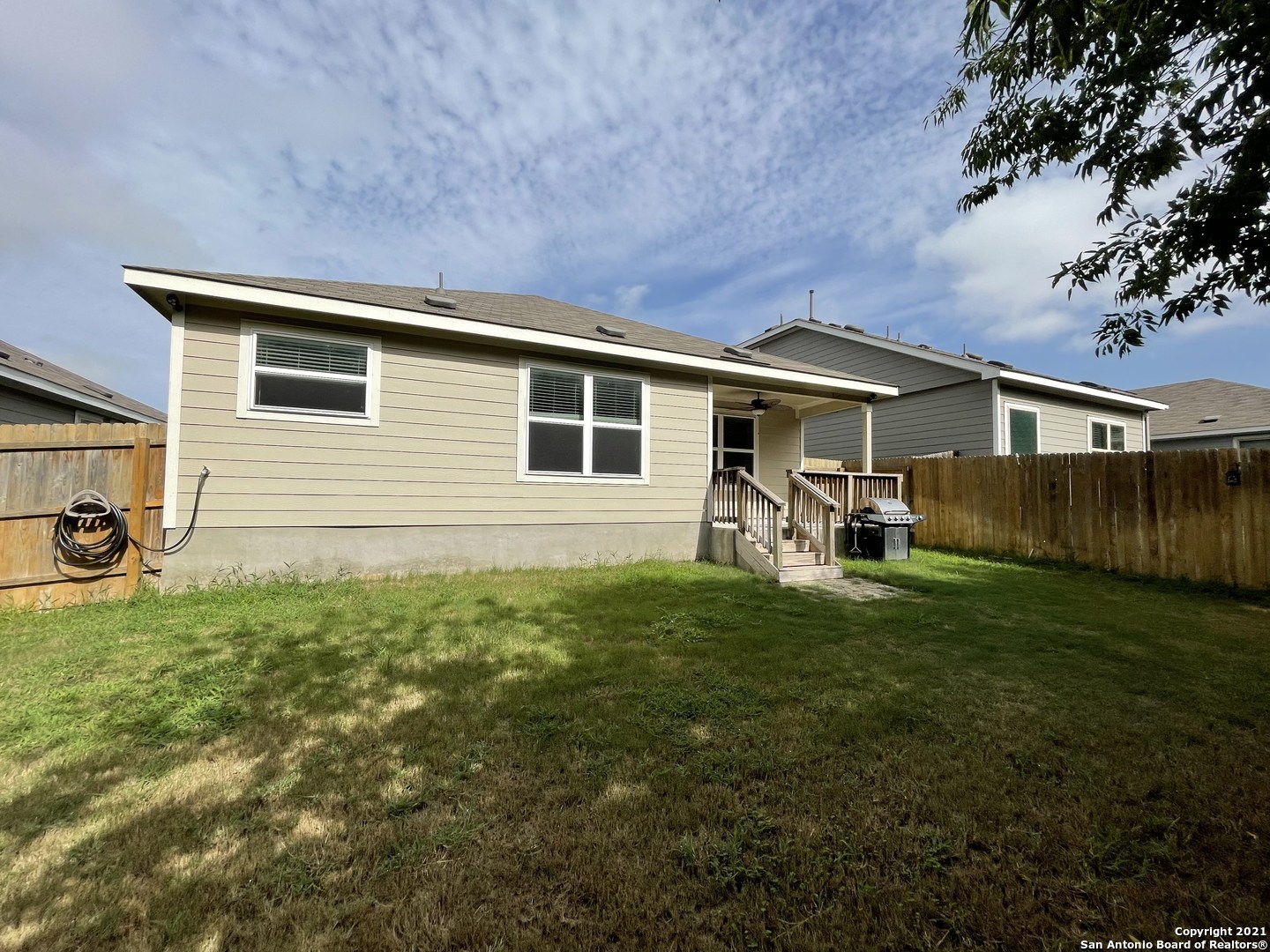 3918 Stanley Park Converse TX 78109