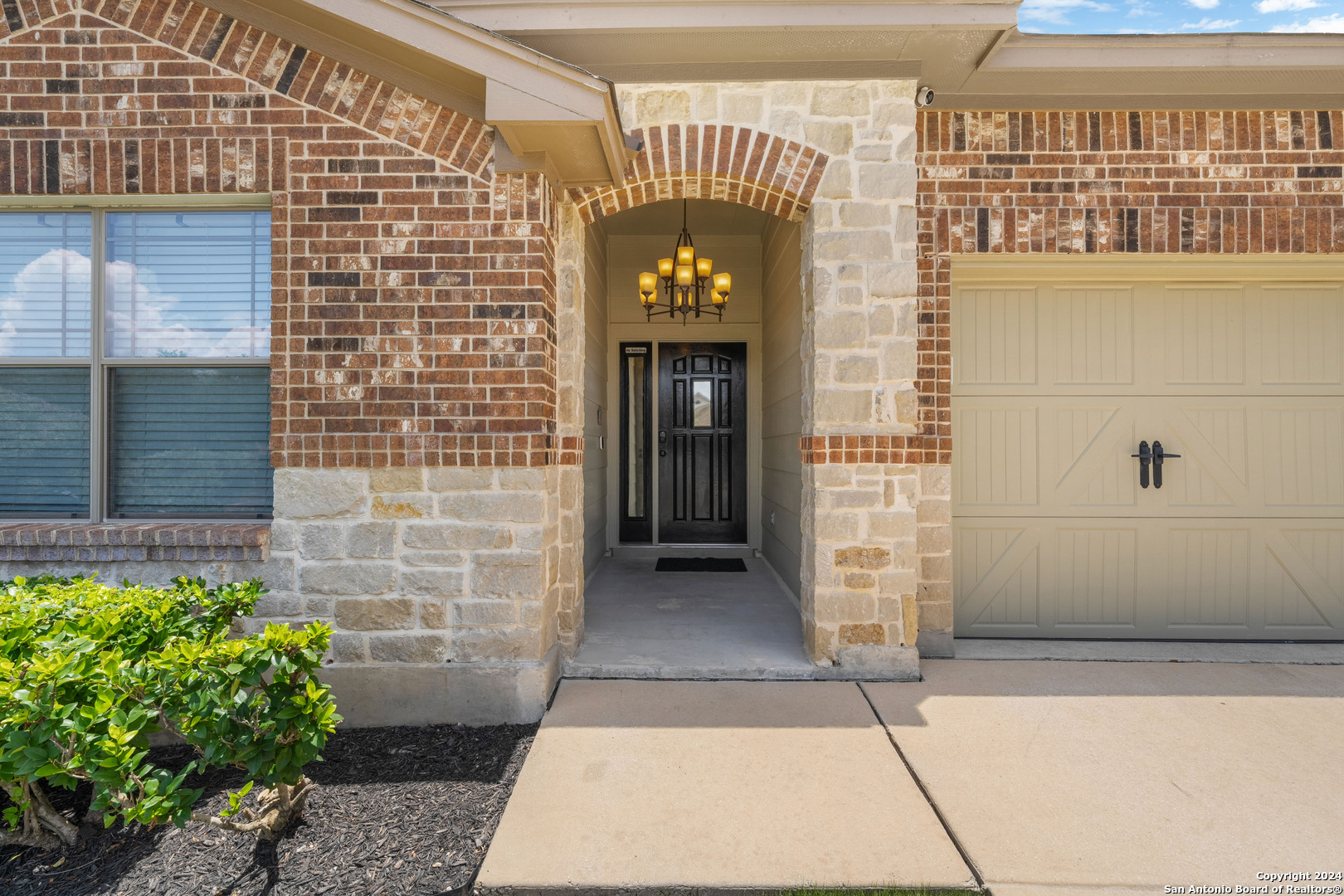1418 Saddle Blanket San Antonio TX 78258