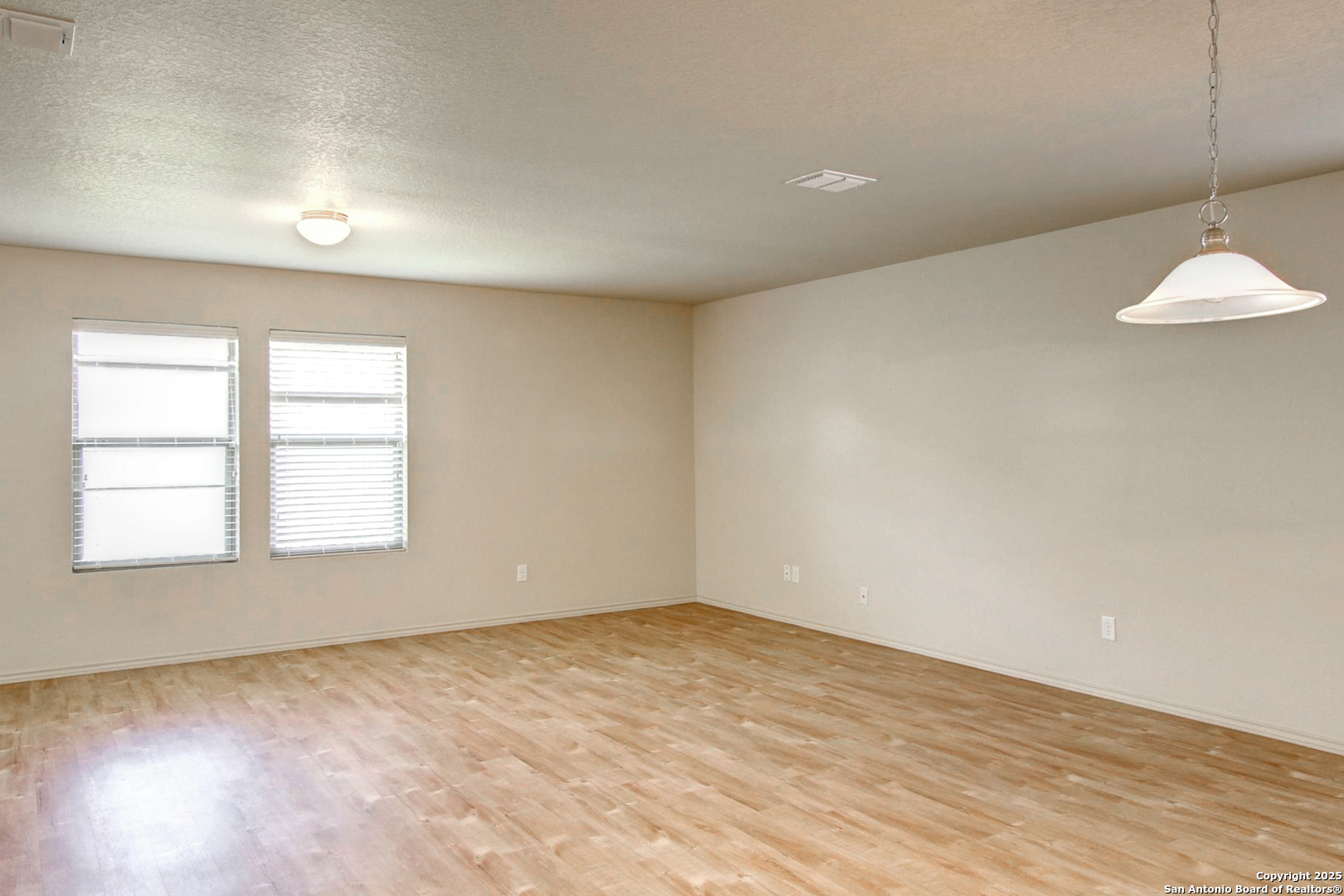 8926 Gerald Ohara San Antonio TX 78221