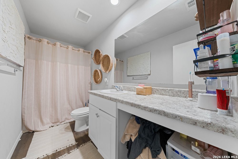 6922 Phoenix Path Converse TX 78109