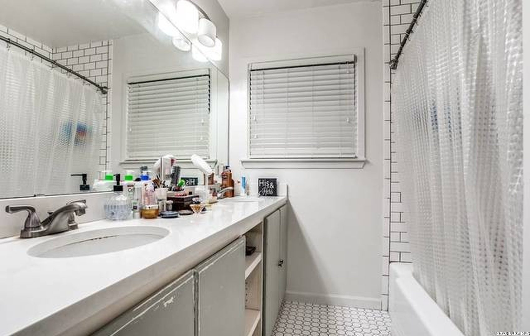 511 Exeter Road San Antonio TX 78209