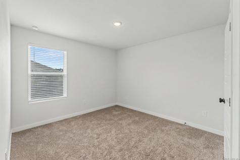 16515 Rosemary Ridge Elmendorf TX 78112