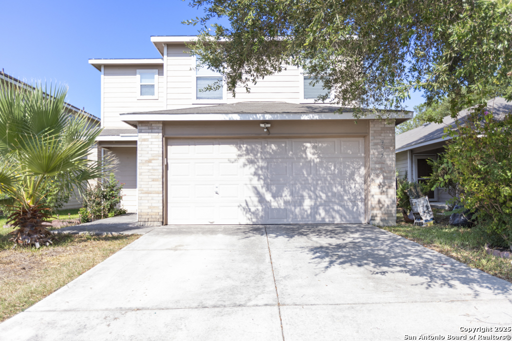 335 Cedron Chase San Antonio TX 78253