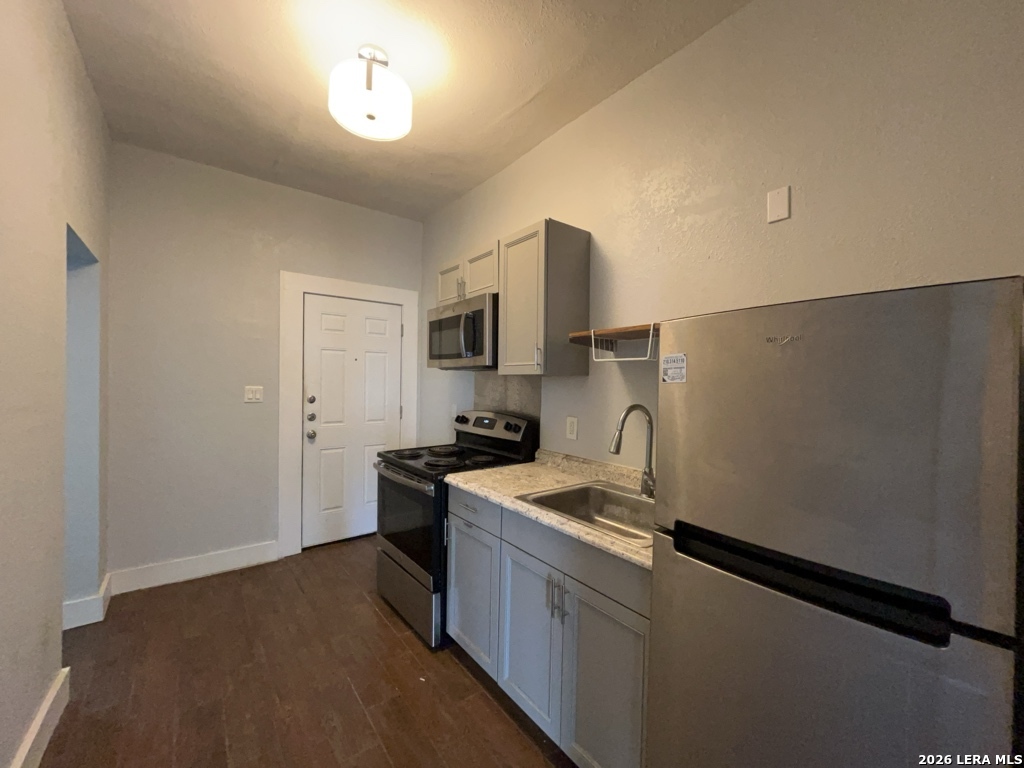 506 W Drexel Avenue San Antonio TX 78210