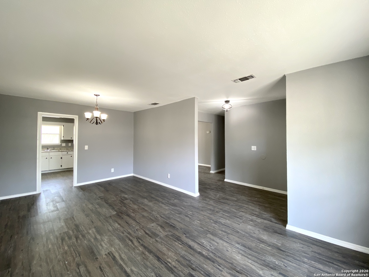 1906 Harpers Ferry San Antonio TX 78245