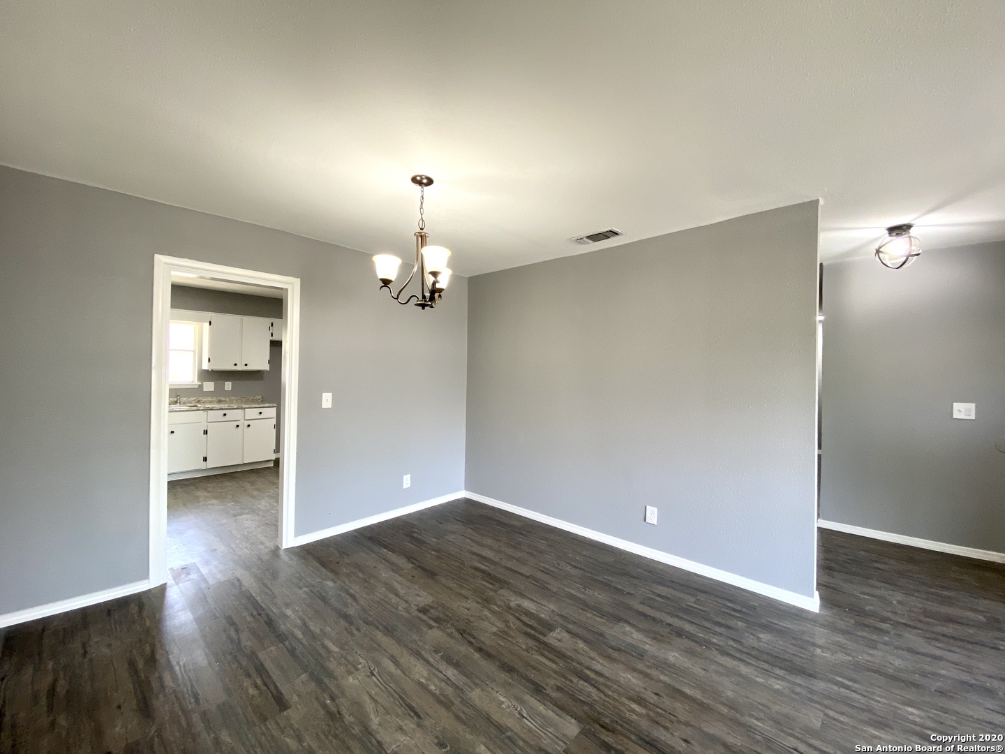 1906 Harpers Ferry San Antonio TX 78245