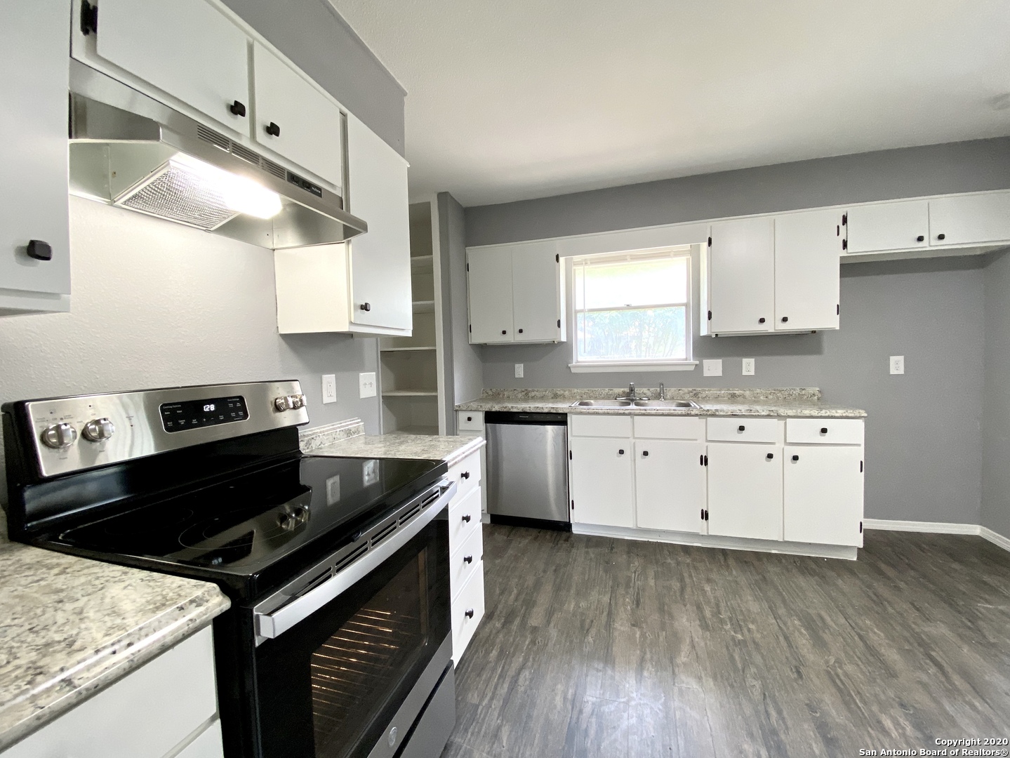 1906 Harpers Ferry San Antonio TX 78245