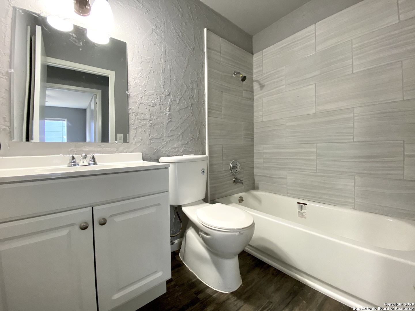 1906 Harpers Ferry San Antonio TX 78245