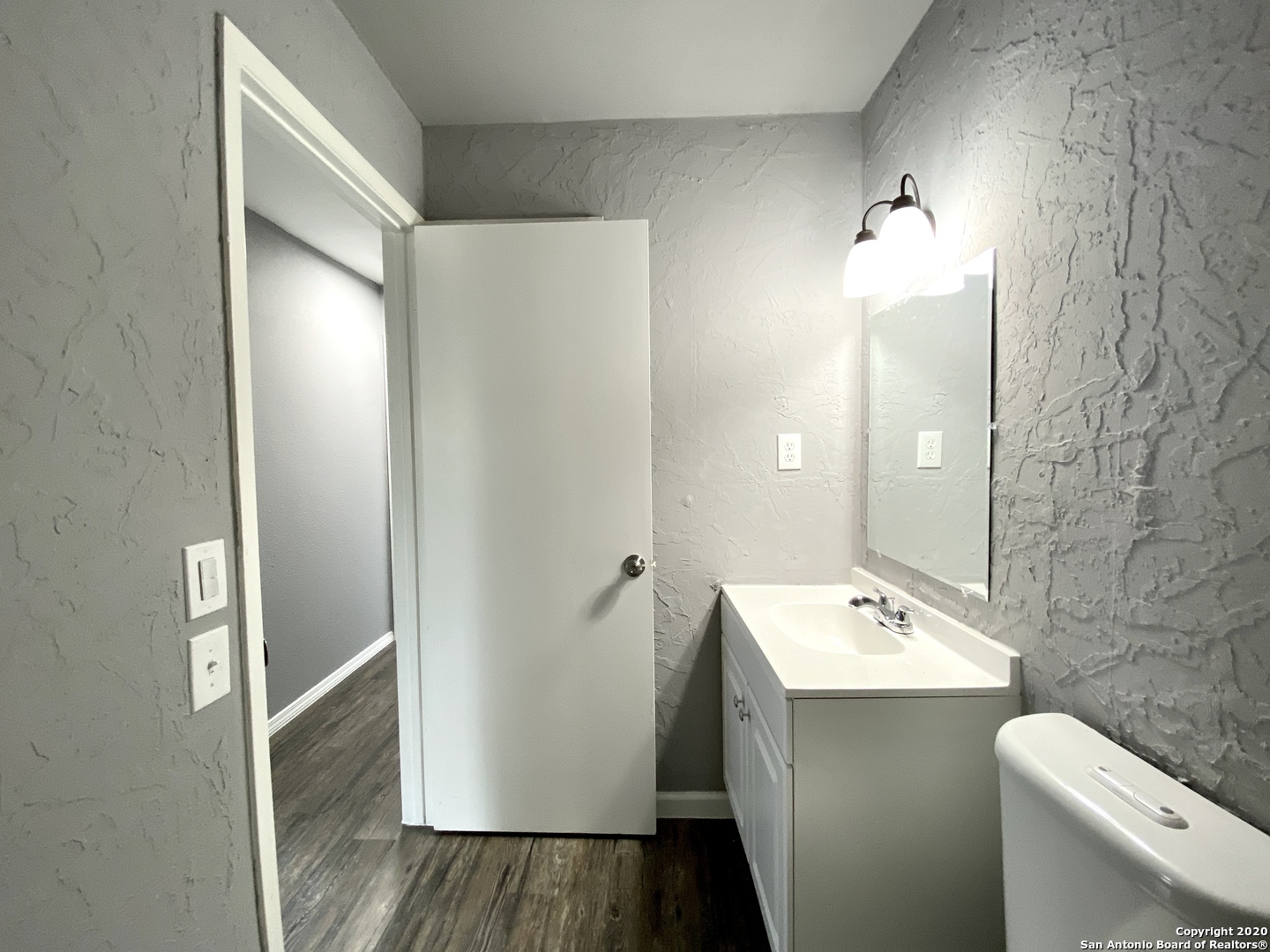 1906 Harpers Ferry San Antonio TX 78245