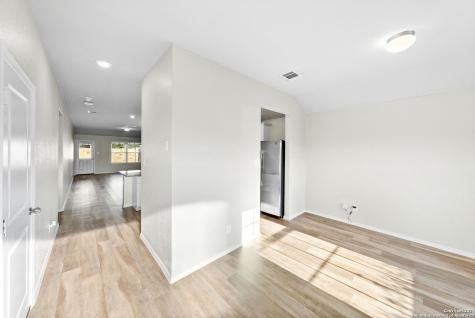 8417 Lamus Wheel San Antonio TX 78254