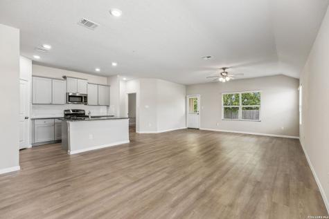 13131 Thyme Way St.hedwig TX 78152