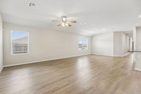 13131 Thyme Way St.hedwig TX 78152