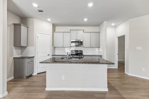 13131 Thyme Way St.hedwig TX 78152