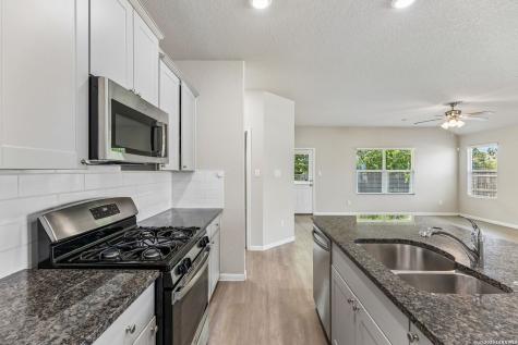 13131 Thyme Way St.hedwig TX 78152