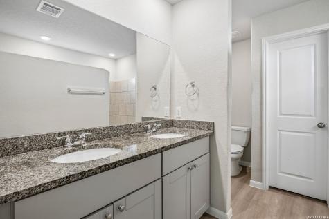 13131 Thyme Way St.hedwig TX 78152