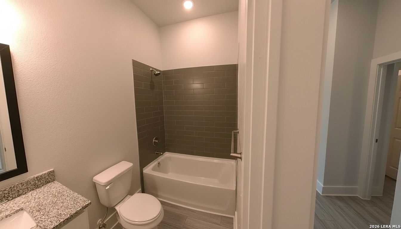330 E Carson San Antonio TX 78208