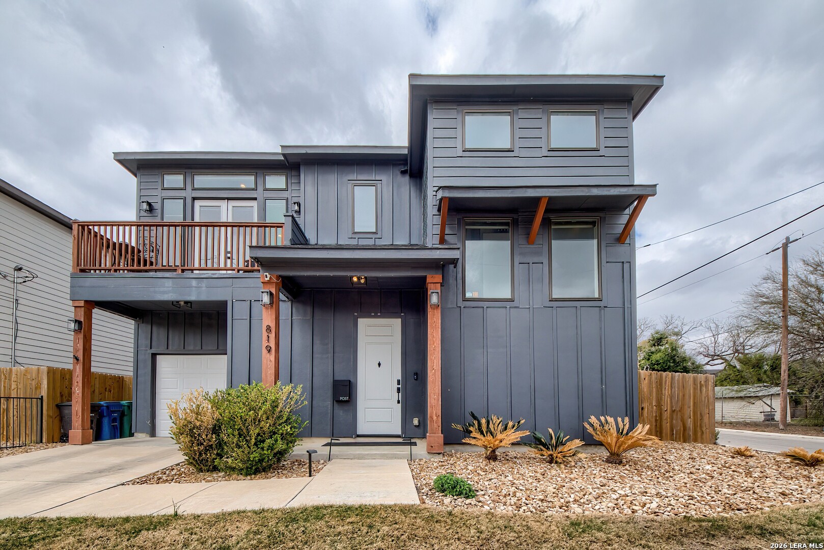 819 Saint James San Antonio TX 78202