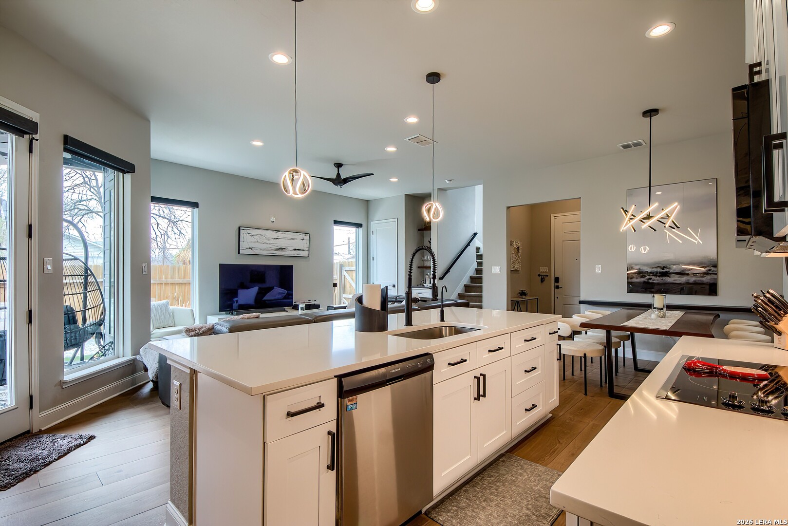 819 Saint James San Antonio TX 78202