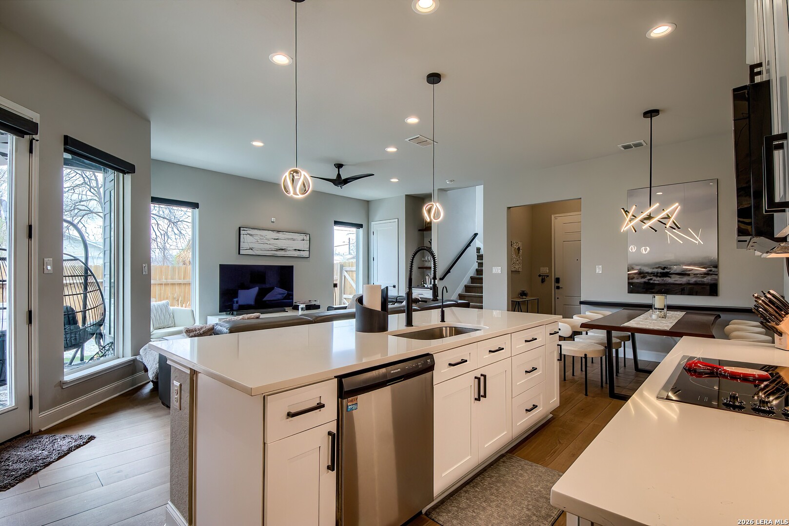 819 Saint James San Antonio TX 78202