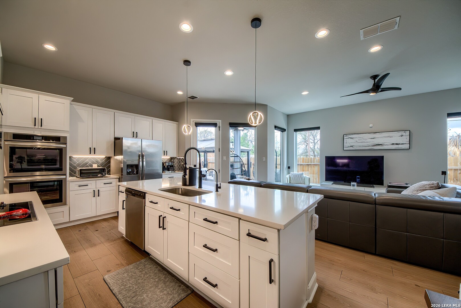 819 Saint James San Antonio TX 78202