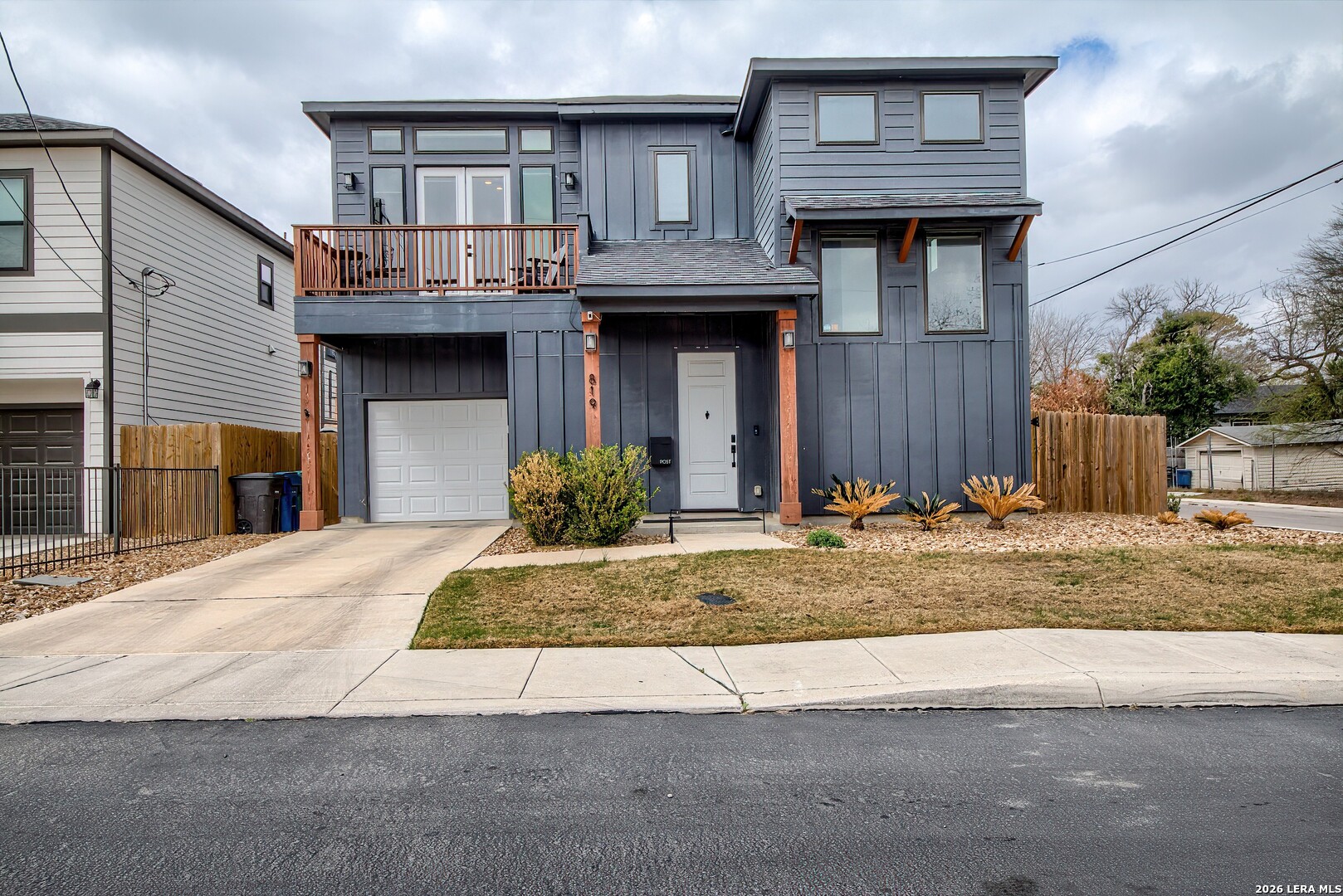 819 Saint James San Antonio TX 78202