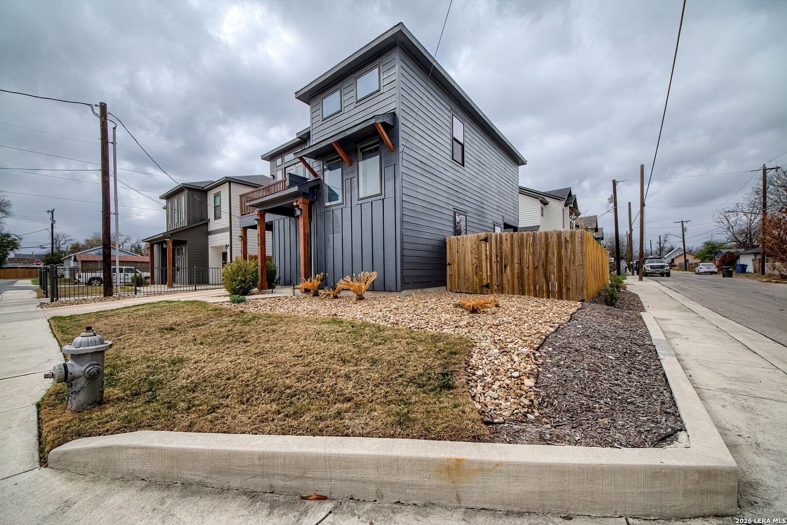 819 Saint James San Antonio TX 78202