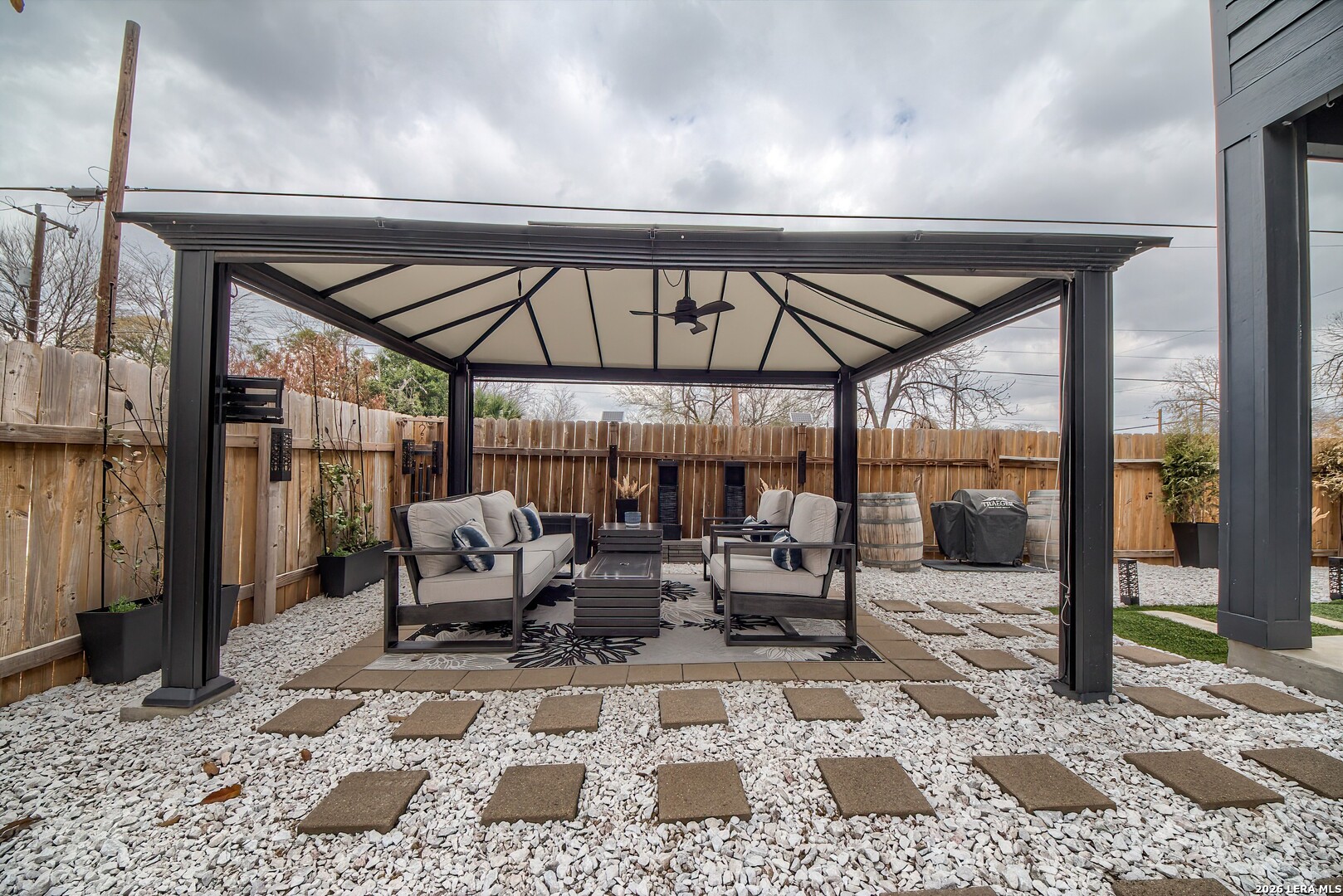 819 Saint James San Antonio TX 78202