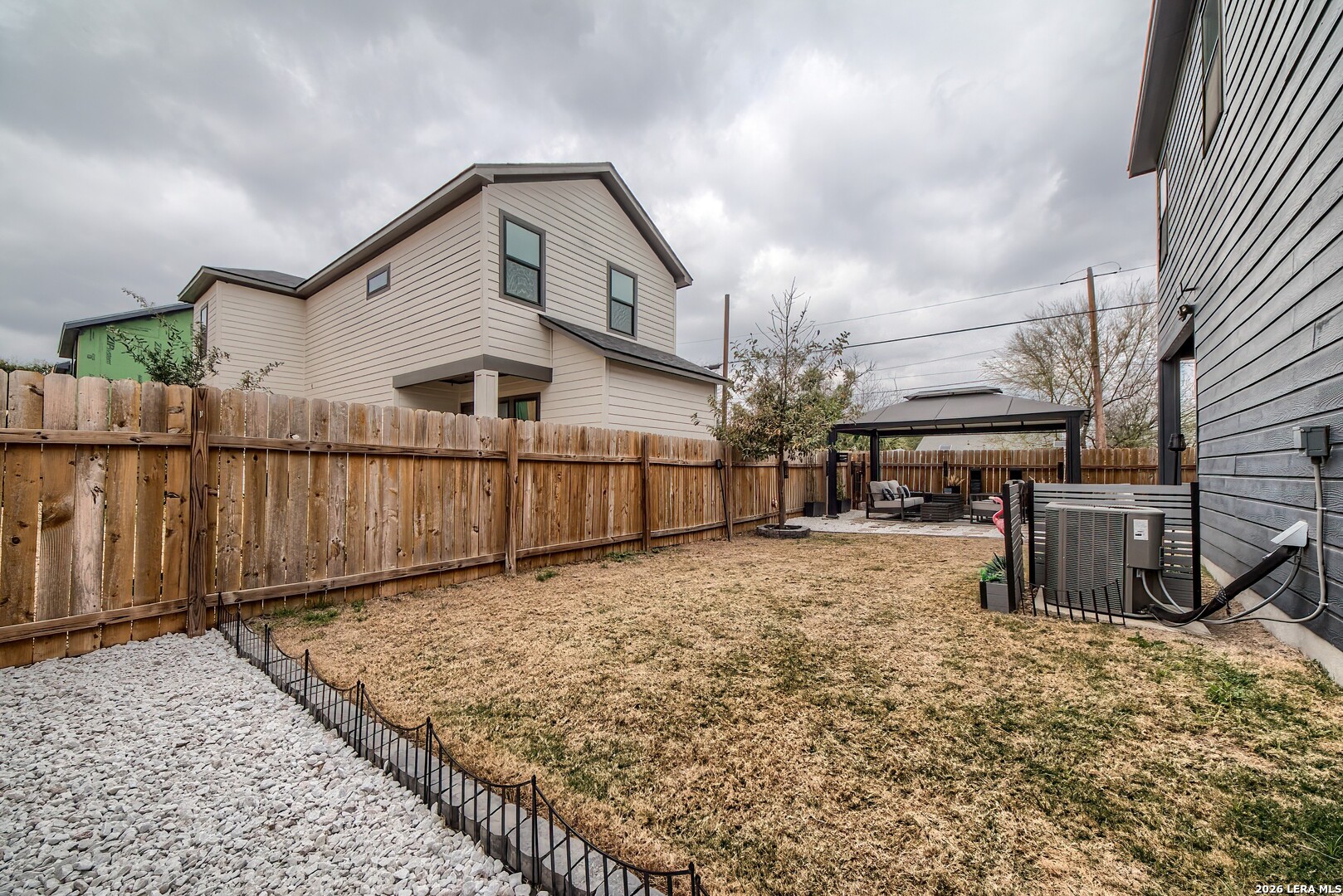 819 Saint James San Antonio TX 78202