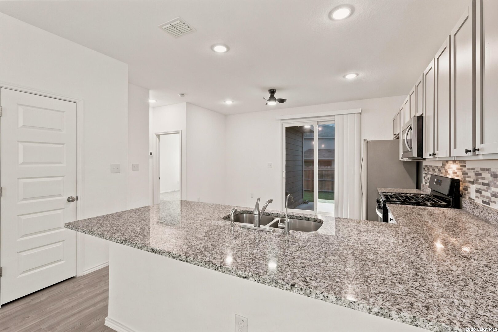 714 Corbin Bend San Antonio TX 78221