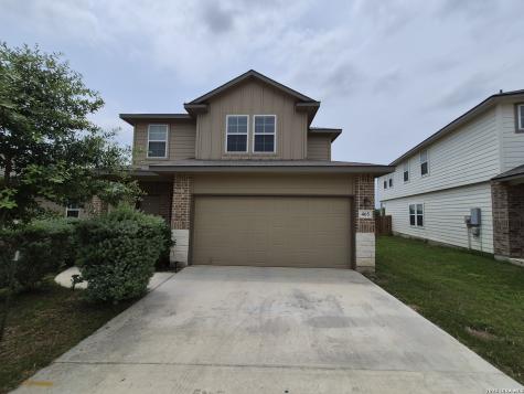 465 Middle Green Loop Floresville TX 78114