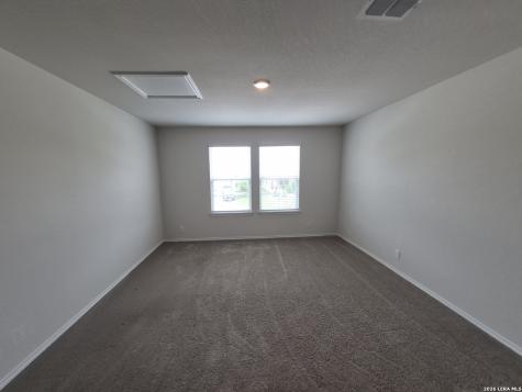 465 Middle Green Loop Floresville TX 78114