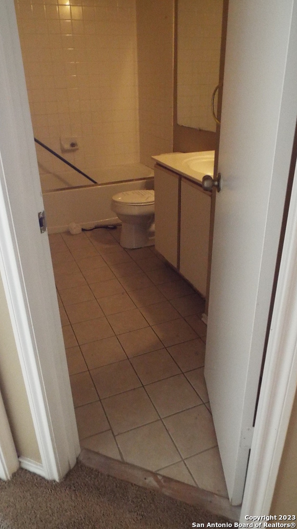 5011 Shara Mist San Antonio TX 78251
