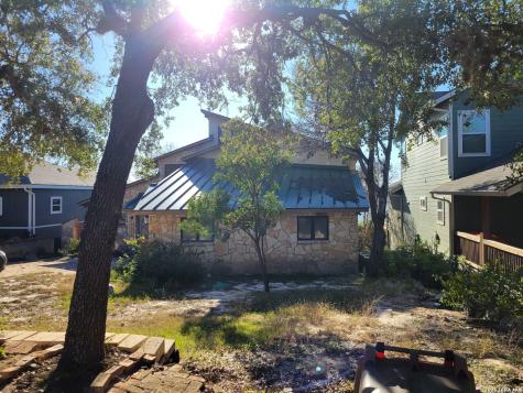 2059 Glenn Drive Canyon Lake TX 78133