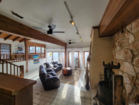 2059 Glenn Drive Canyon Lake TX 78133