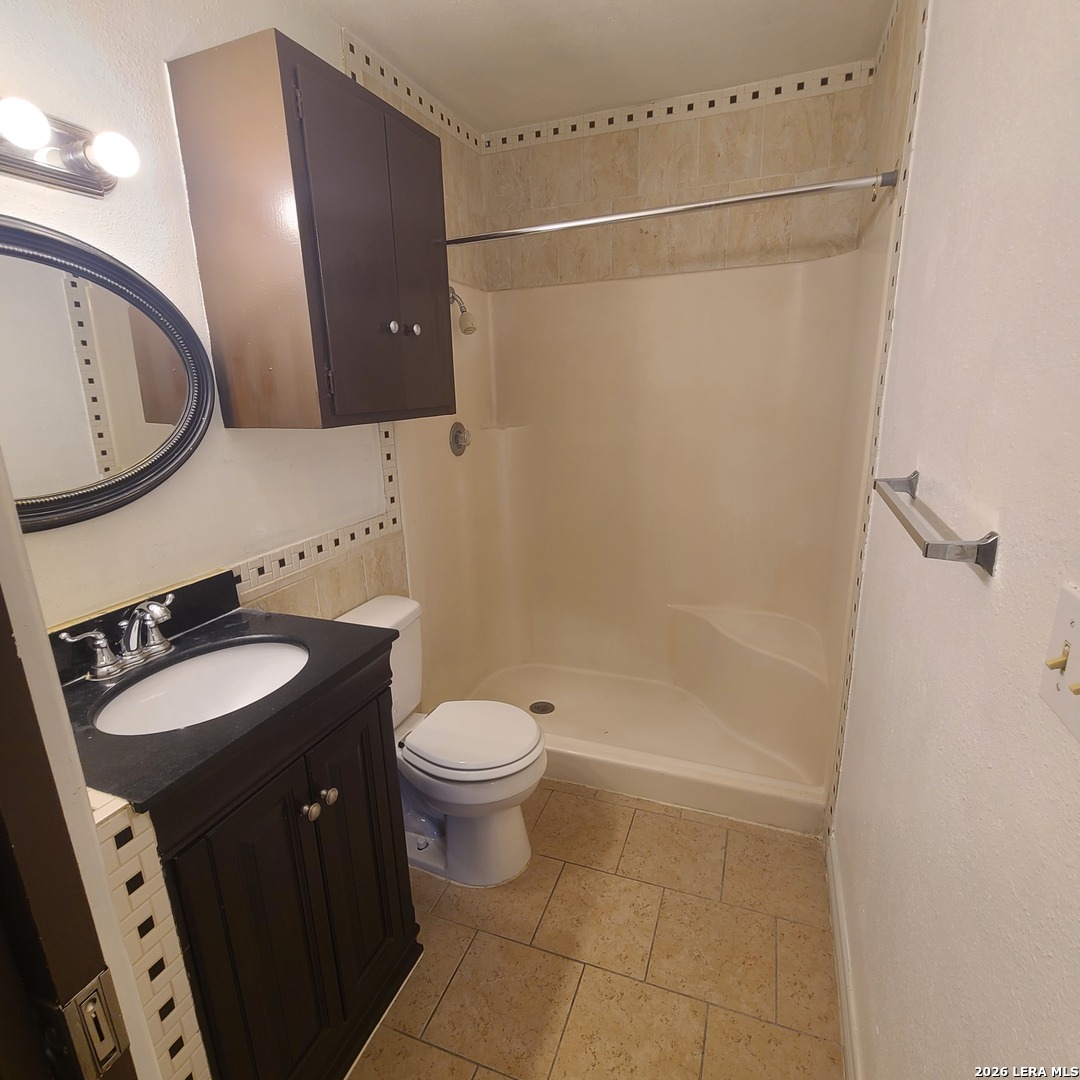 6602 Spring Manor San Antonio TX 78249