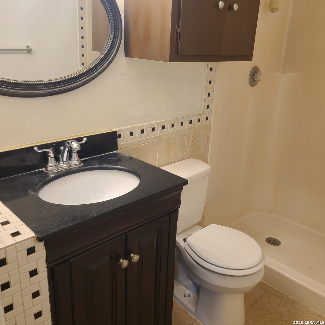 6602 Spring Manor San Antonio TX 78249