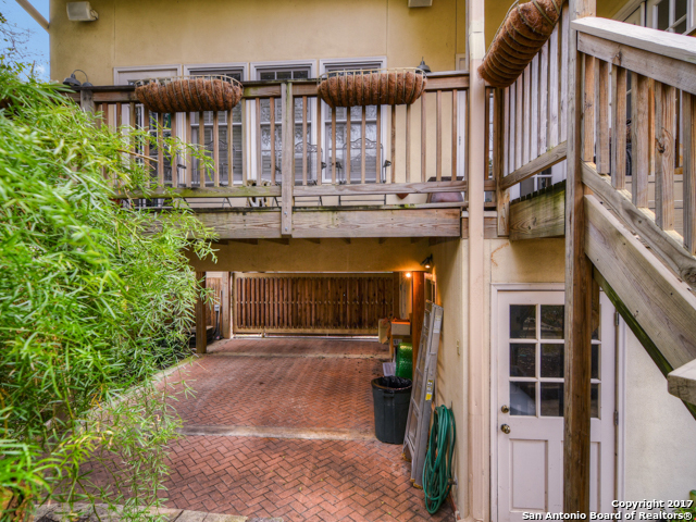 134 W Summit Avenue San Antonio TX 78212