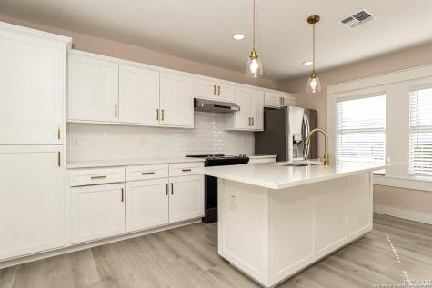 120 E Magnolia San Antonio TX 78212