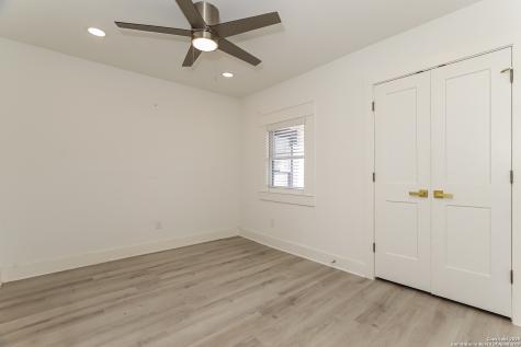 120 E Magnolia San Antonio TX 78212
