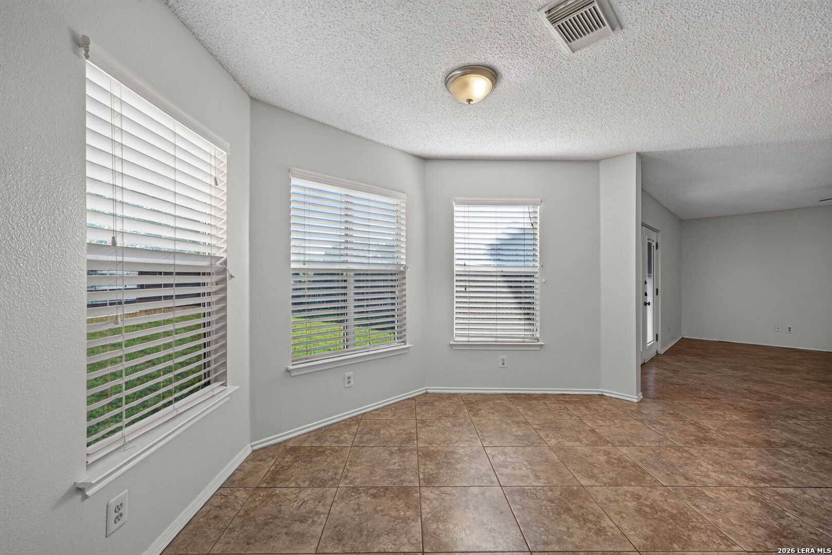 7702 Fairton Place Converse TX 78109