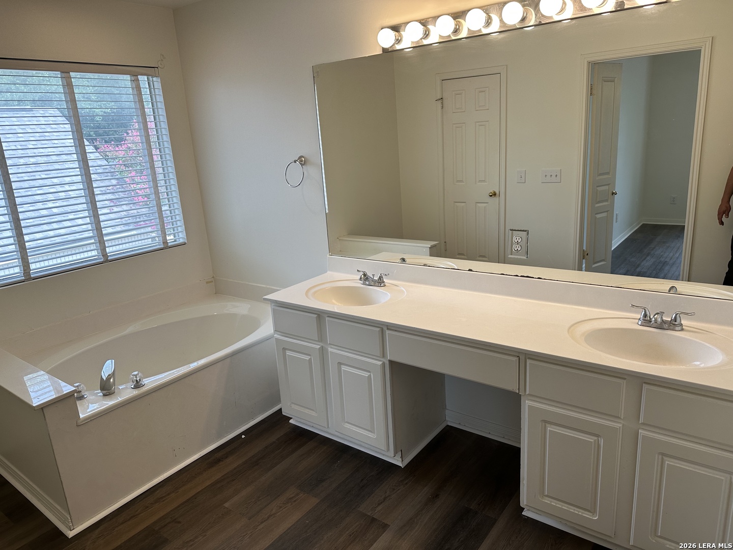 10463 Trailway Oak San Antonio TX 78240