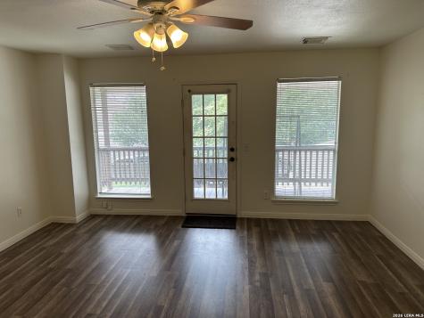 10463 Trailway Oak San Antonio TX 78240