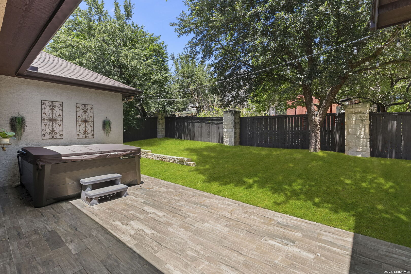 1911 Far Niente San Antonio TX 78258