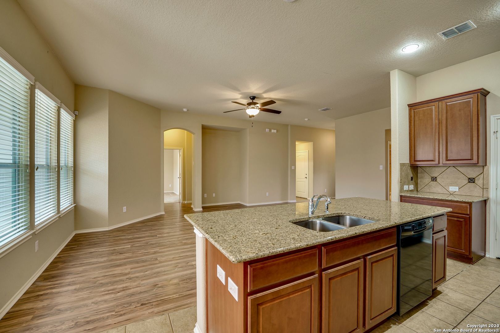 1031 Windy Pond San Antonio TX 78260