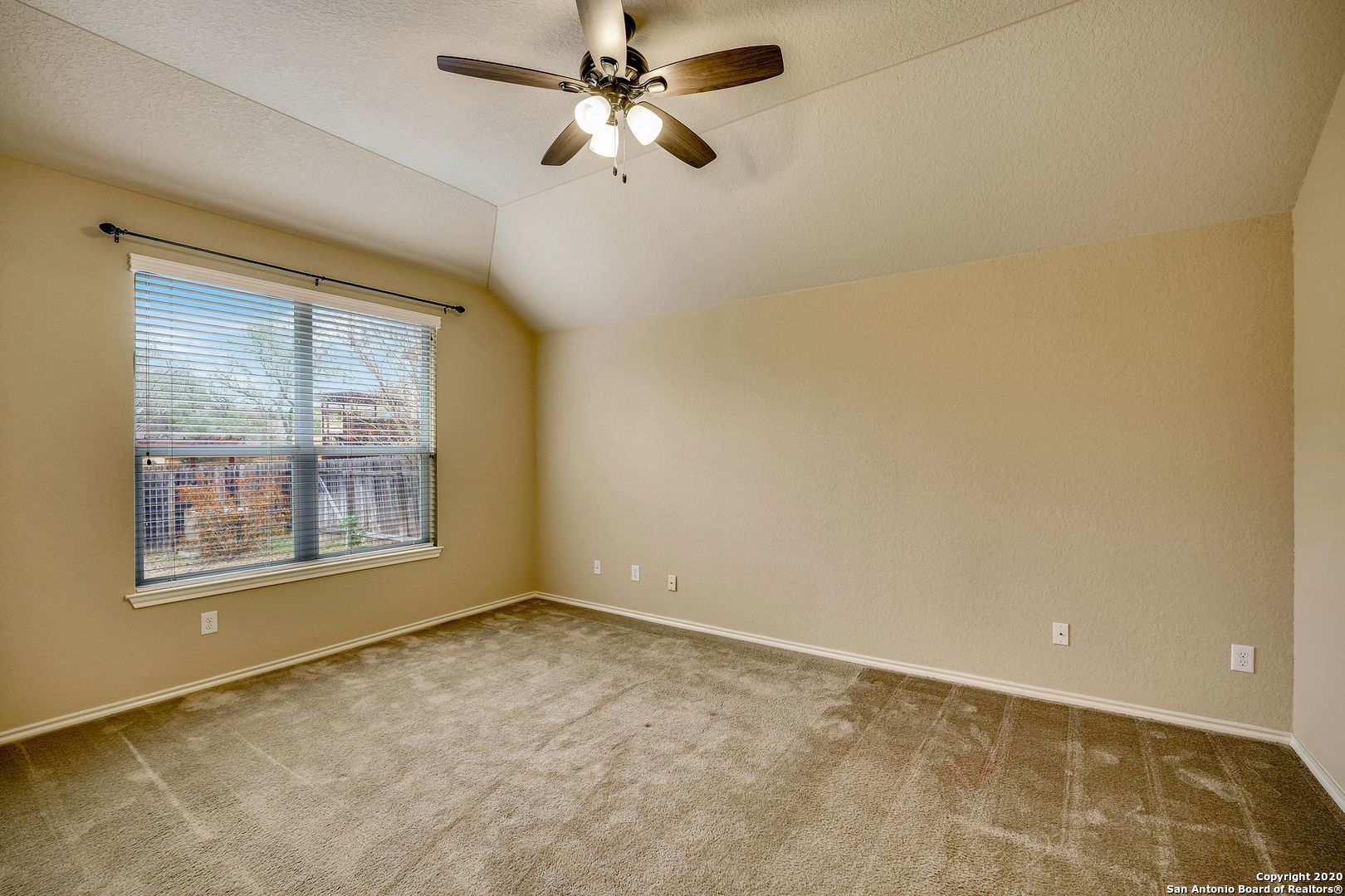 1031 Windy Pond San Antonio TX 78260