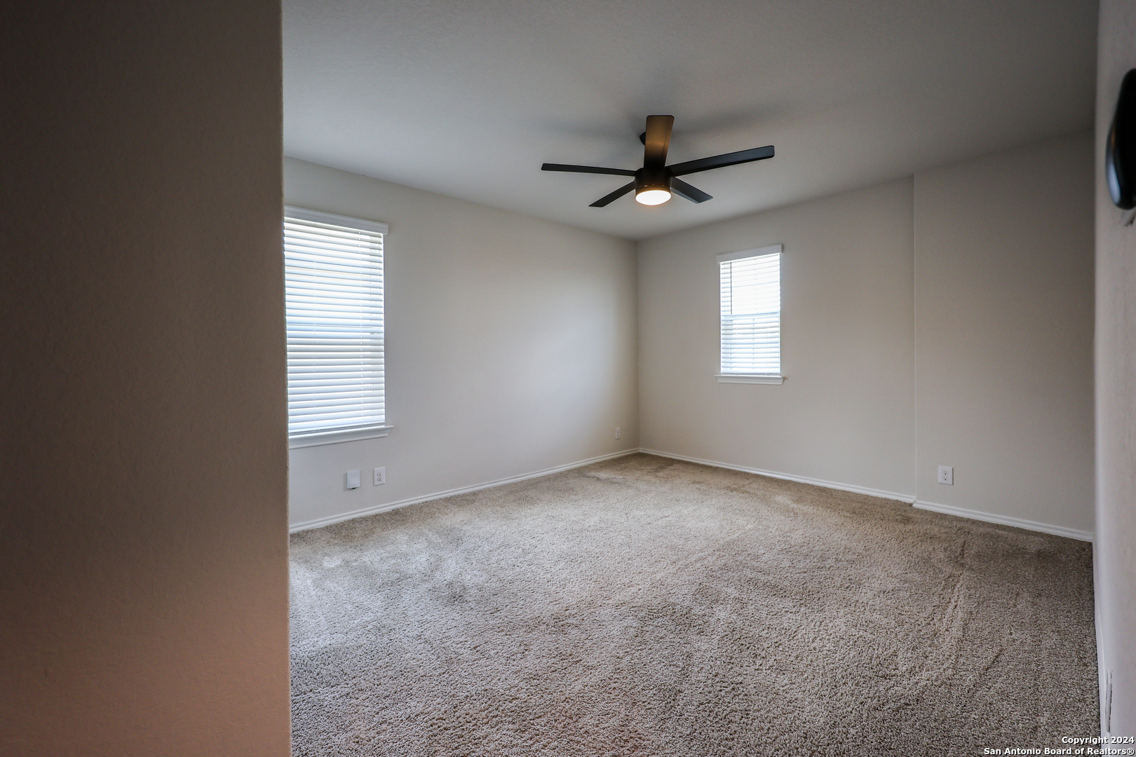 6407 Kendall Cove Converse TX 78109