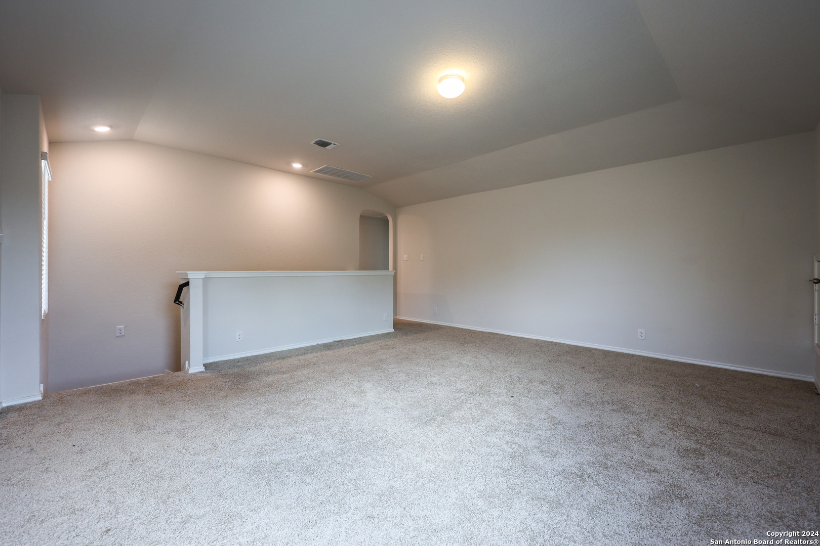 6407 Kendall Cove Converse TX 78109