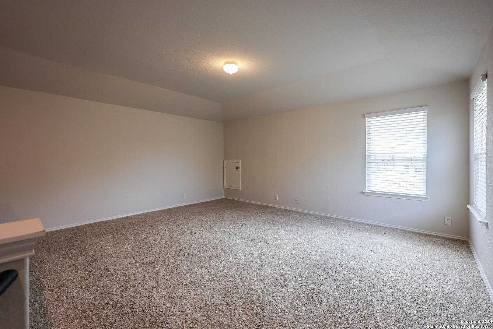 6407 Kendall Cove Converse TX 78109