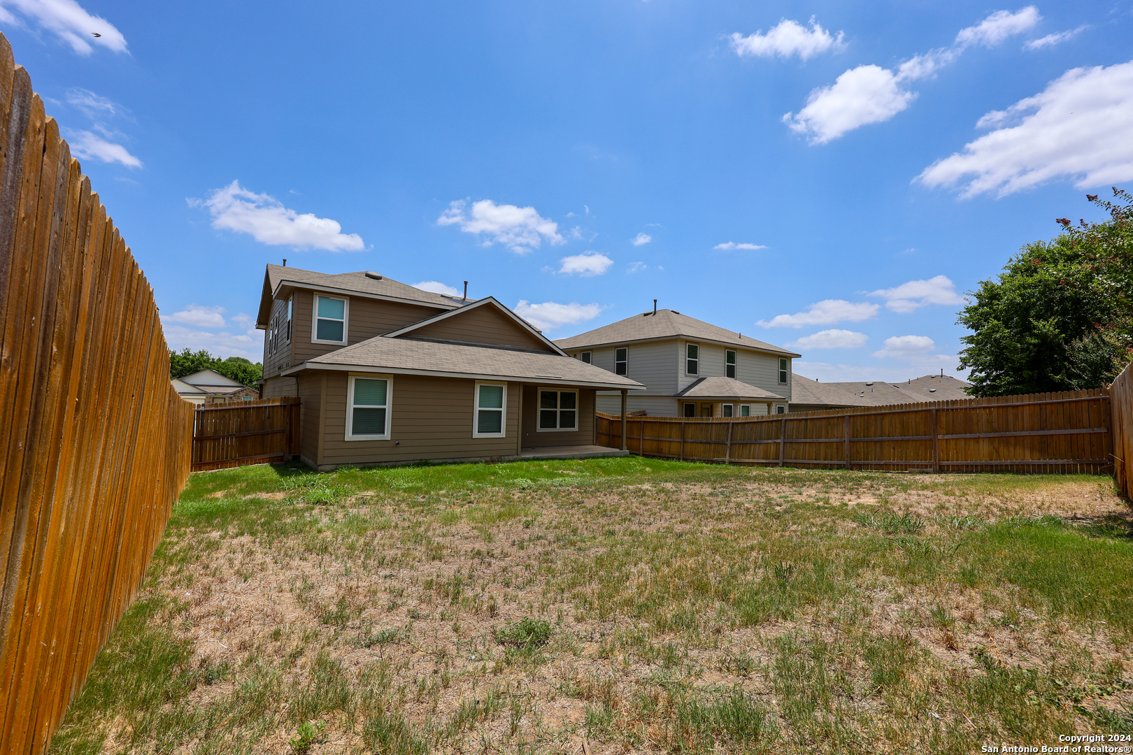 6407 Kendall Cove Converse TX 78109